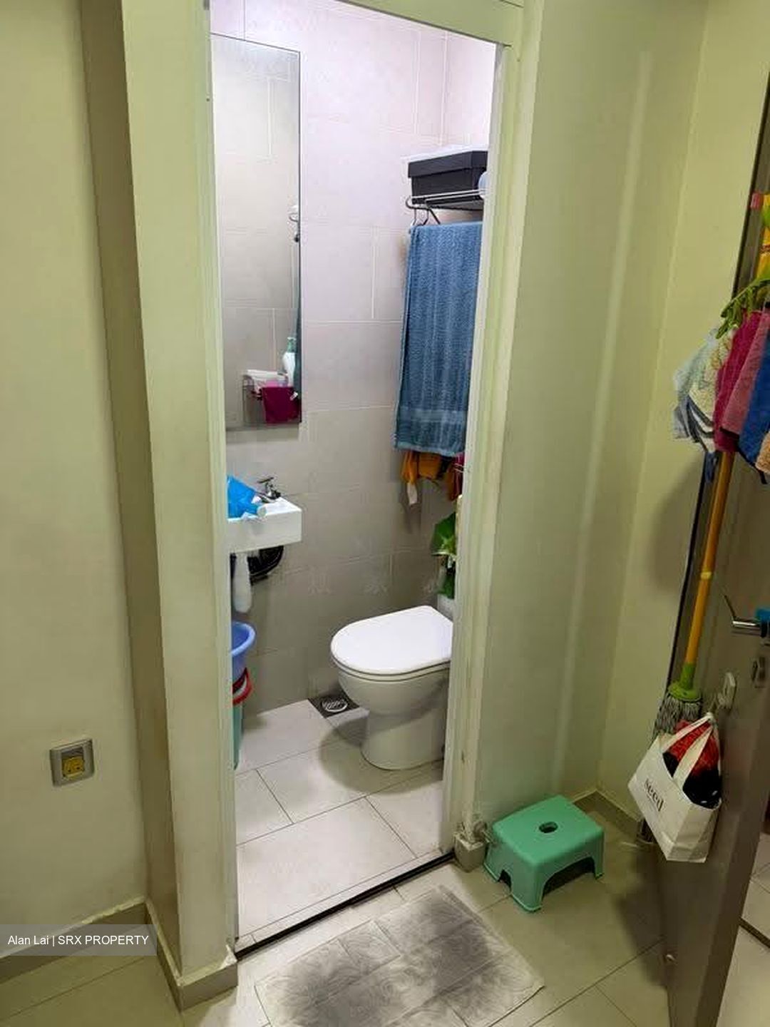 Sennett Estate (D13), Apartment #635385211